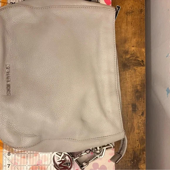 Michael Kors Light Grey Hobo Bag - Picture 3 of 7